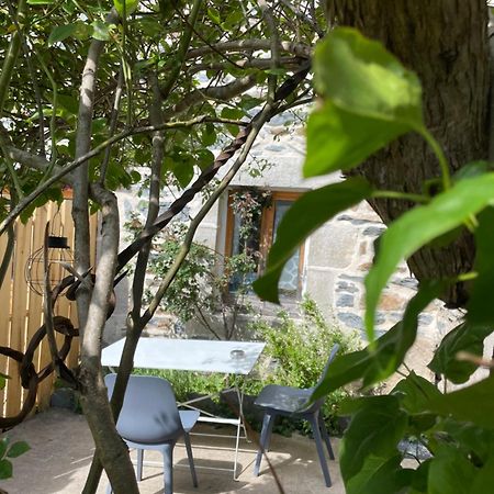 Chez Fabrice Bed & Breakfast Le Pertuis Bagian luar foto