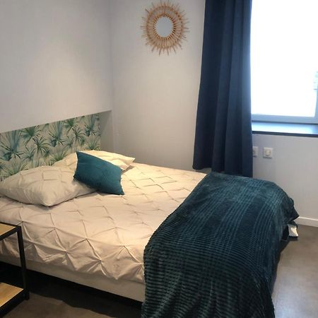 Chez Fabrice Bed & Breakfast Le Pertuis Bagian luar foto