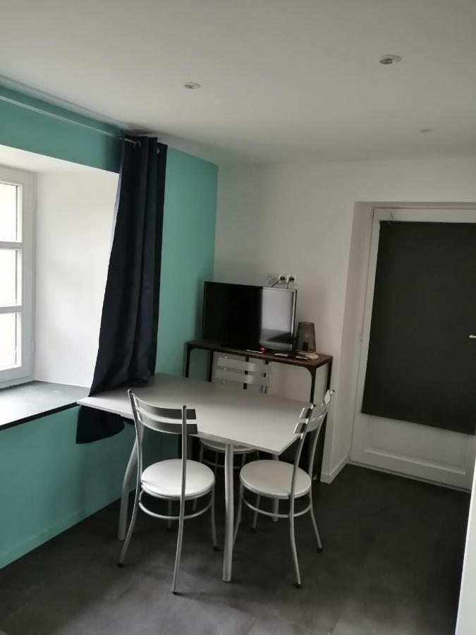 Chez Fabrice Bed & Breakfast Le Pertuis Bagian luar foto
