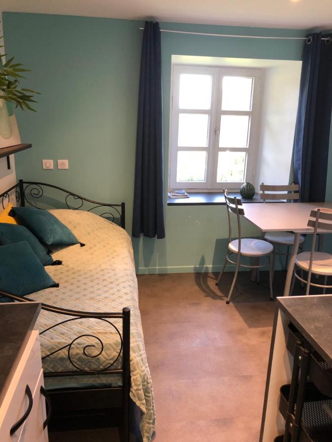 Chez Fabrice Bed & Breakfast Le Pertuis Bagian luar foto